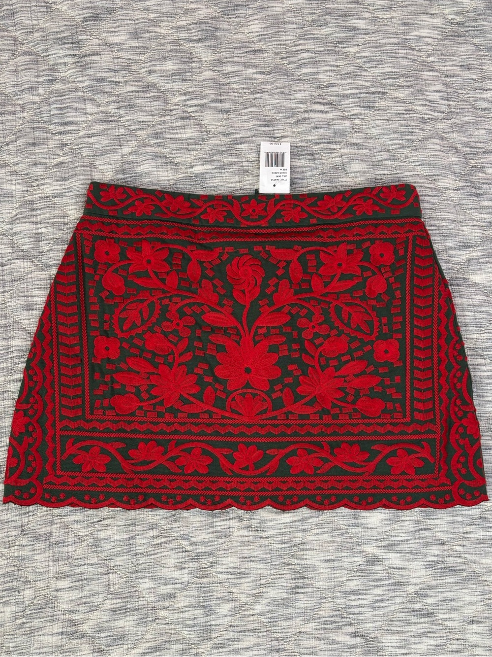 J. Marie Lulu Skirt NWT | J. Marie Embroidered Floral Mini Skirt Sz Medium - - Picture 2 of 11